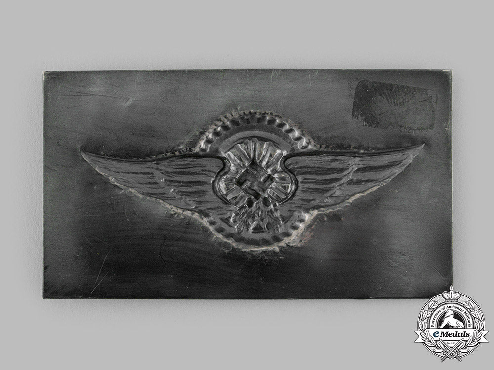 germany,_wehrmacht._a_supply_troops_proficiency_clasp_prototype_by_willy_kürschner_m19_13577_1_1_1