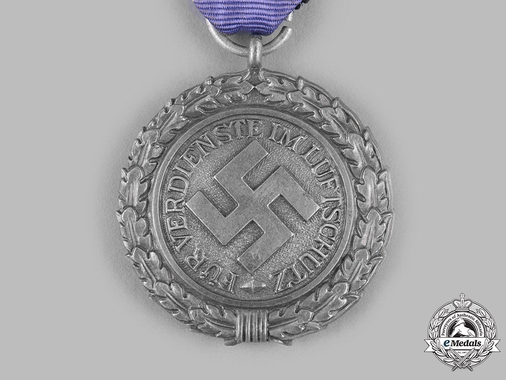 germany,_rlb._a_reich_air_protection_league(_rlb)_ii_class_medal_m19_13629