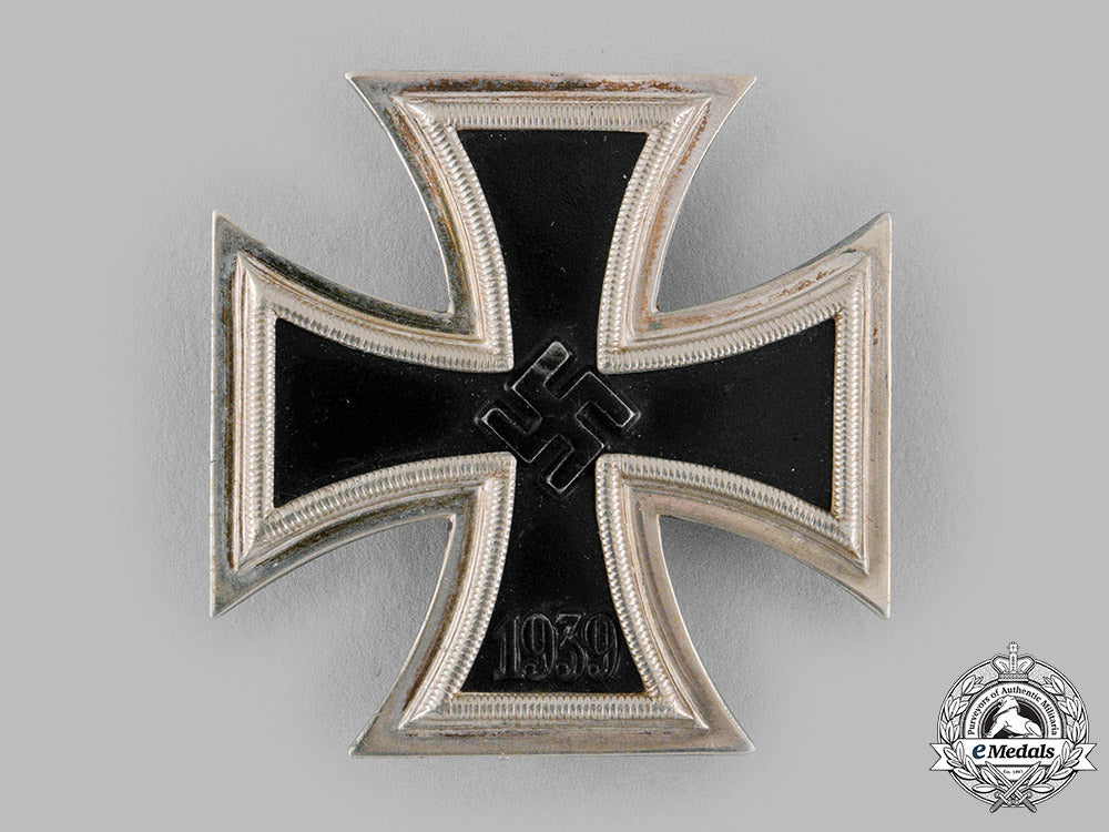 germany,_heer._a_pair_of_medals_and_award_documents_to_leutnant_bernhard_nagel_m19_13673