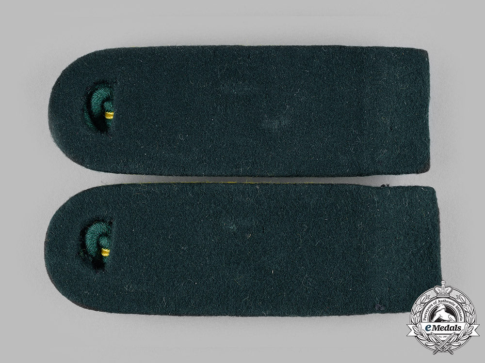 germany,_wehrmacht._a_set_of_feldpost_lagermeister_shoulder_boards_m19_13864