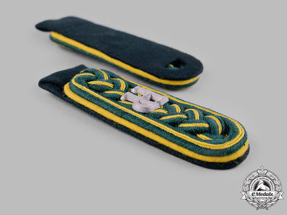 germany,_wehrmacht._a_set_of_feldpost_lagermeister_shoulder_boards_m19_13865
