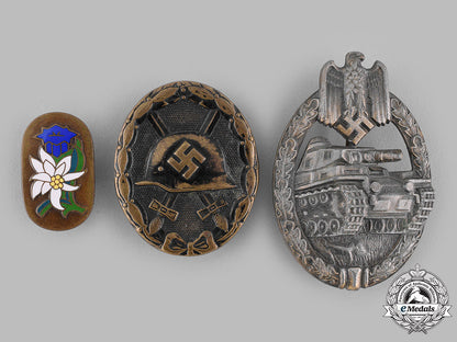 germany,_heer._a_medal_group_to_josef_waldmann,1._schwadron,_aufklärungsabteilung7_m19_13957