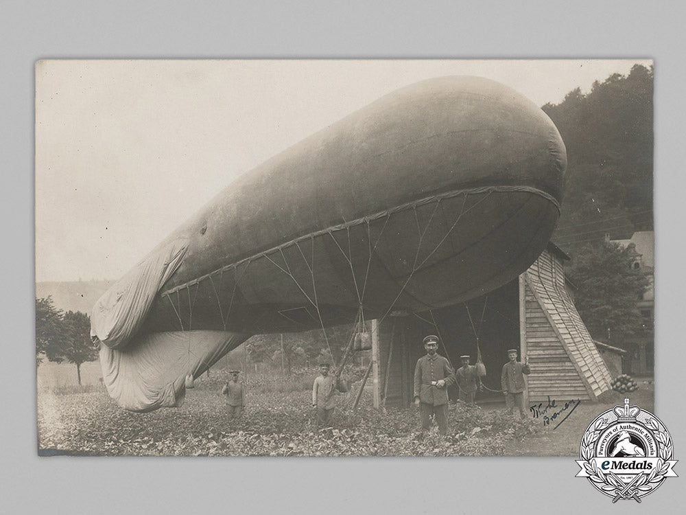 germany,_imperial._a_first_world_war_air_balloon_postcard,_c.1917_m19_1395_1