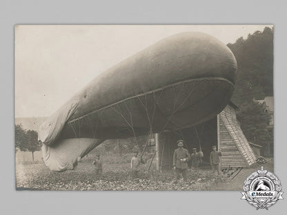 germany,_imperial._a_first_world_war_air_balloon_postcard,_c.1917_m19_1395_1