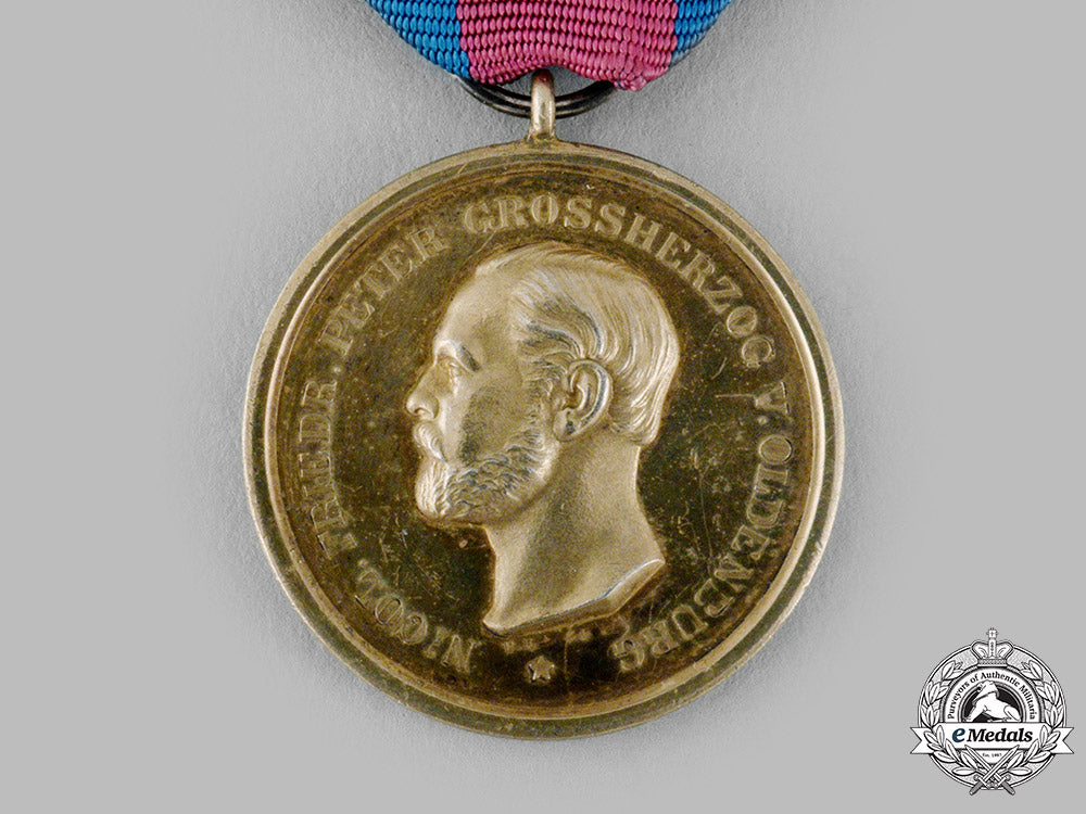 oldenburg,_grand_duchy._a_rare_golden_medal_for_merit_in_the_arts,_c.1910_m19_14146_1