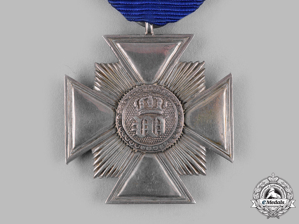 braunschweig,_duchy._a21-_year_long_service_cross_for_enlisted_personnel,_c.1870_m19_14185