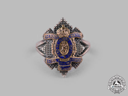 canada,_commonwealth._a_silver_cigarette_box,_named,_royal_highland_regiment,1942_m19_14338
