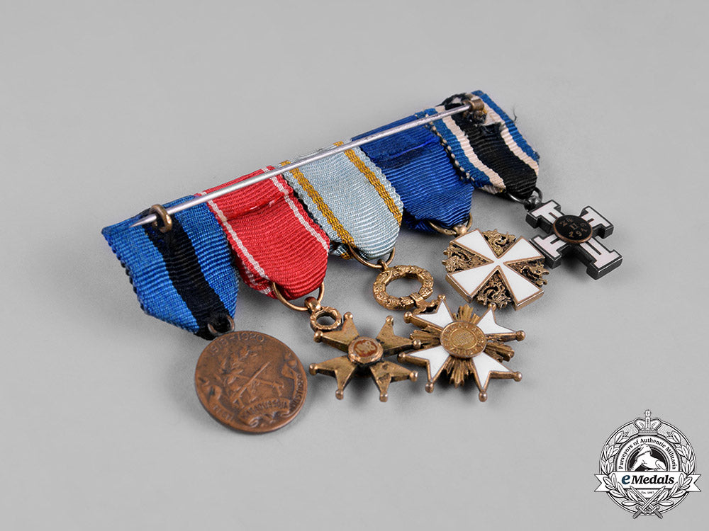 estonia,_republic._a_miniature_medal_bar_m19_1453