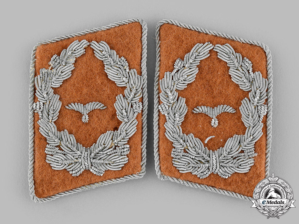 germany,_luftwaffe._a_set_of_communications_major_collar_tabs_m19_14533