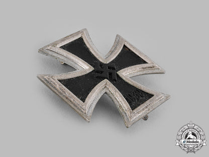 germany,_wehrmacht._a1939_iron_cross_i_class,_with_case,_by_c.f._zimmermann_m19_14543