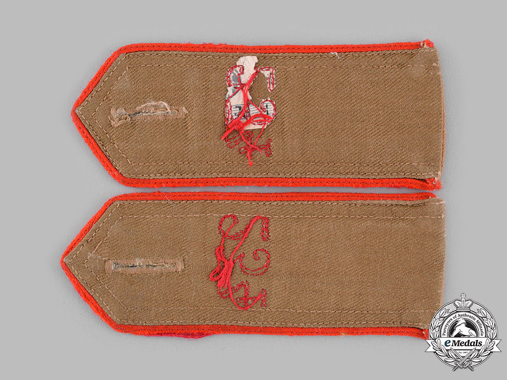 germany,_hj._a_set_of_hj_bann234_shoulder_straps_m19_14574_1_1