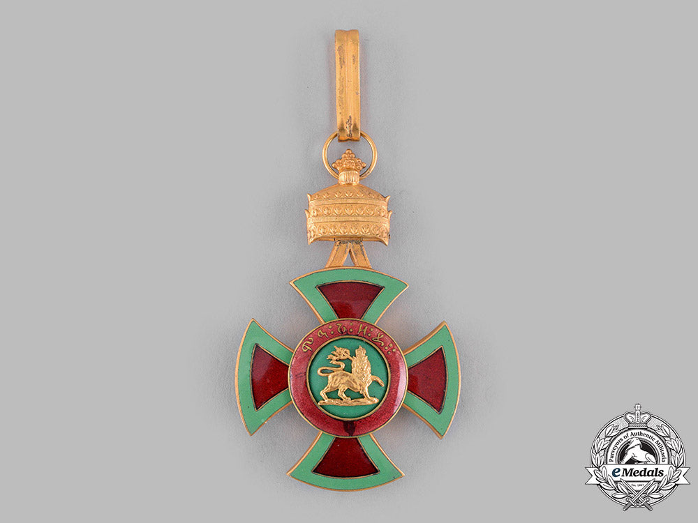 ethiopia,_empire._an_order_of_emperor_menelik_ii,_iii_class_commander,_c.1950_m19_14739