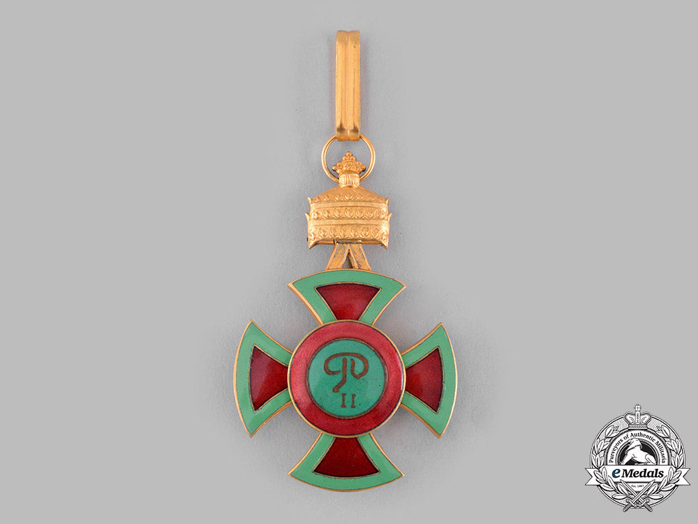 ethiopia,_empire._an_order_of_emperor_menelik_ii,_iii_class_commander,_c.1950_m19_14740