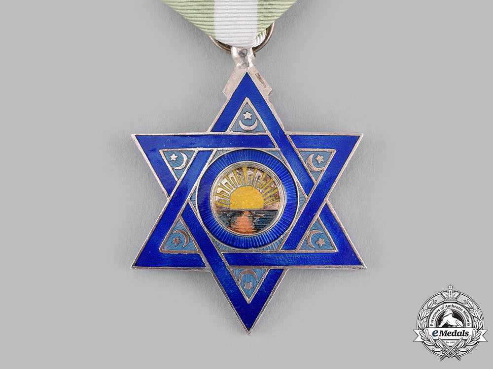 morocco,_spanish_protectorate._an_order_of_mehdauia,_officer's_badge,_c.1955_m19_14753