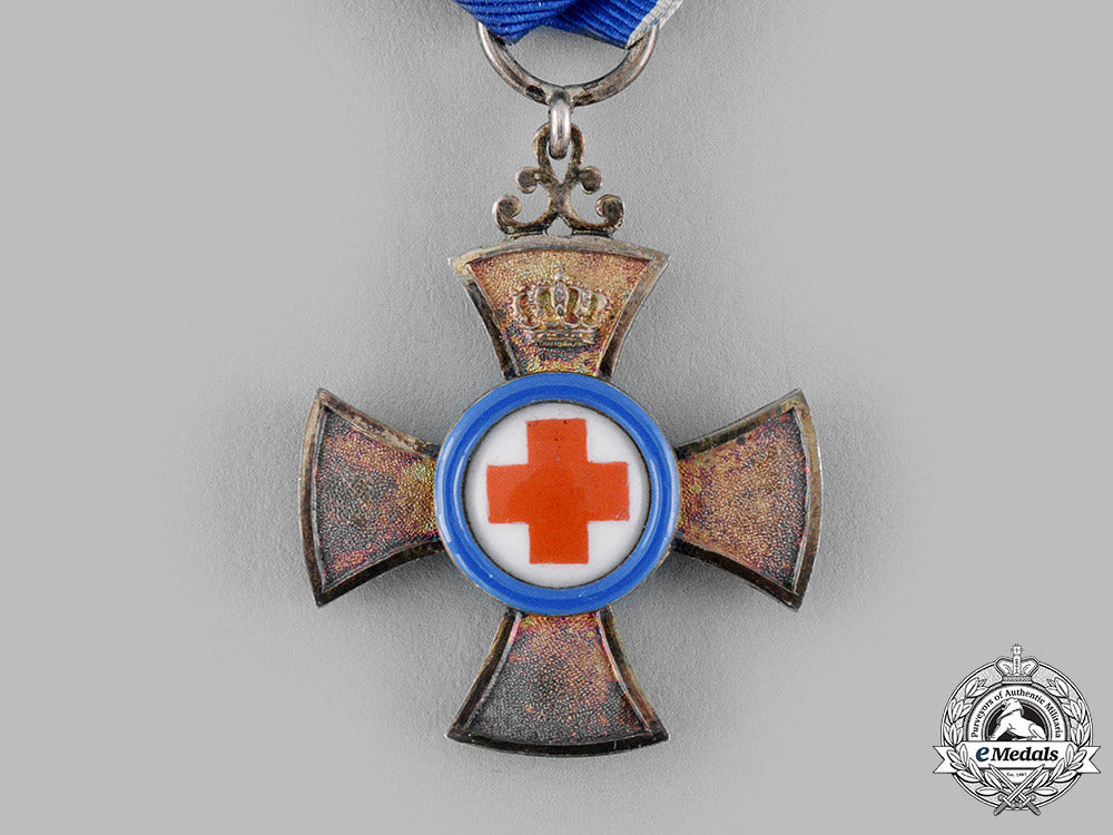 bavaria,_kingdom._a_merit_cross_for_volunteer_nurses_with1914_clasp,_c.1914_m19_14766