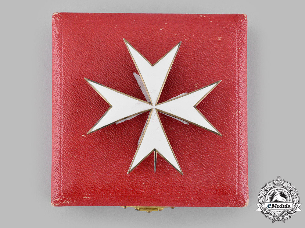 international._an_order_of_merit_of_the_order_of_saint_john_of_jerusalem,_of_rhodes_and_of_malta,_breast_star,_by_gardino_m19_14938_1