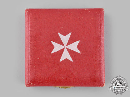 international._an_order_of_merit_of_the_order_of_saint_john_of_jerusalem,_of_rhodes_and_of_malta,_breast_star,_by_gardino_m19_14945_1