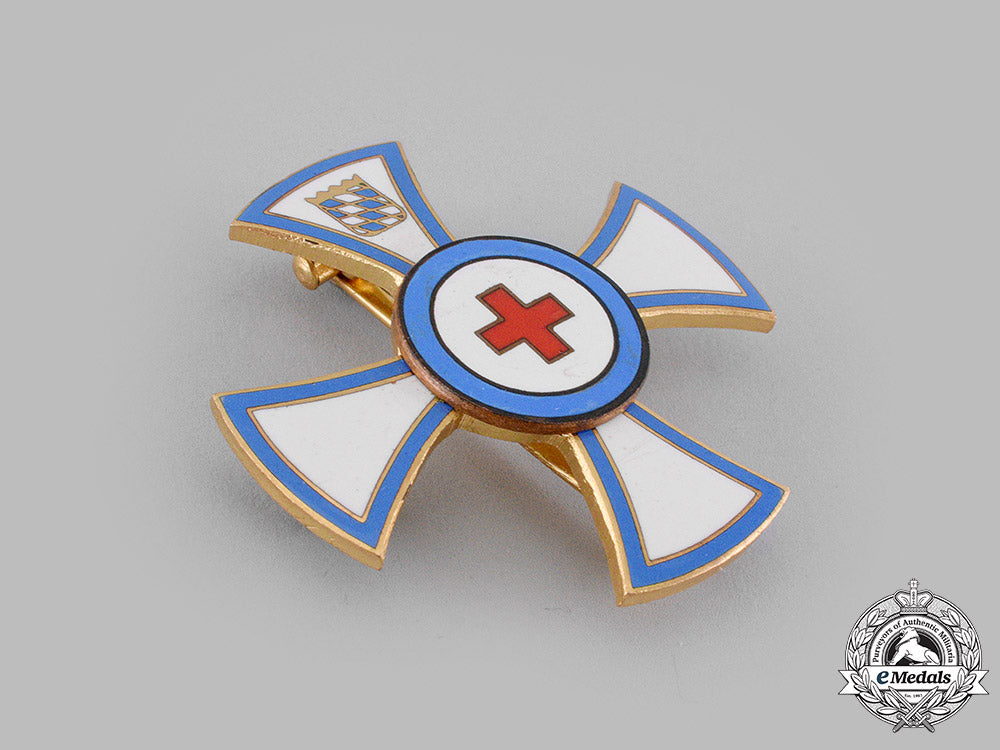 germany,_federal_republic._a_bavarian_red_cross_honour_badge_m19_15003