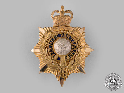 united_kingdom._a_qeii_royal_marines_officer's_helmet_plate_m19_15111