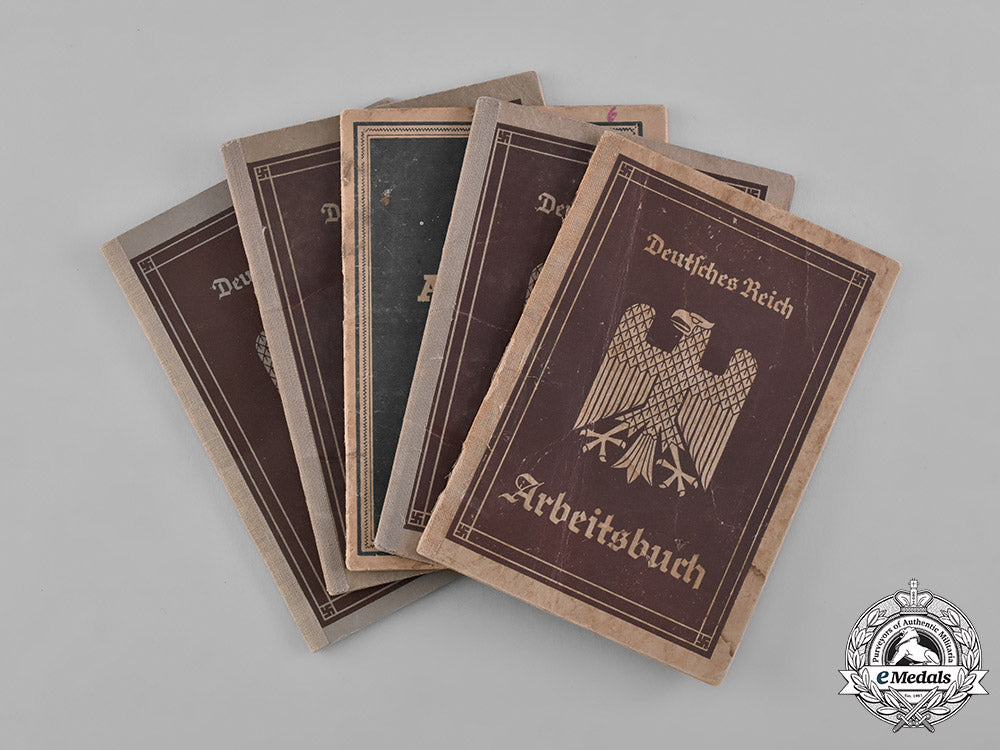 germany._a_lot_of_employment_record_books_m19_1514