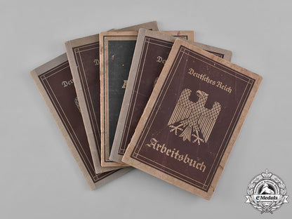 germany._a_lot_of_employment_record_books_m19_1514