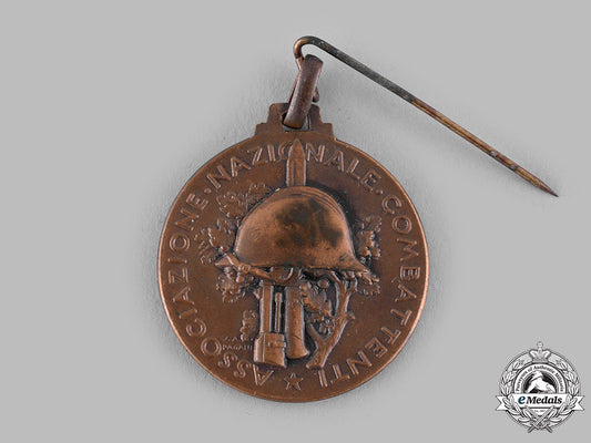 italy,_kingdom._a_twentieth_anniversary_combatants_meeting_at_rome_medal1938_m19_15146