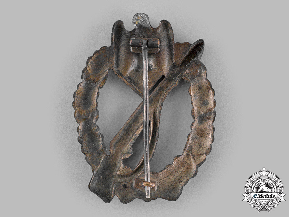 germany,_wehrmacht._an_infantry_assault_badge,_bronze_grade_m19_15212