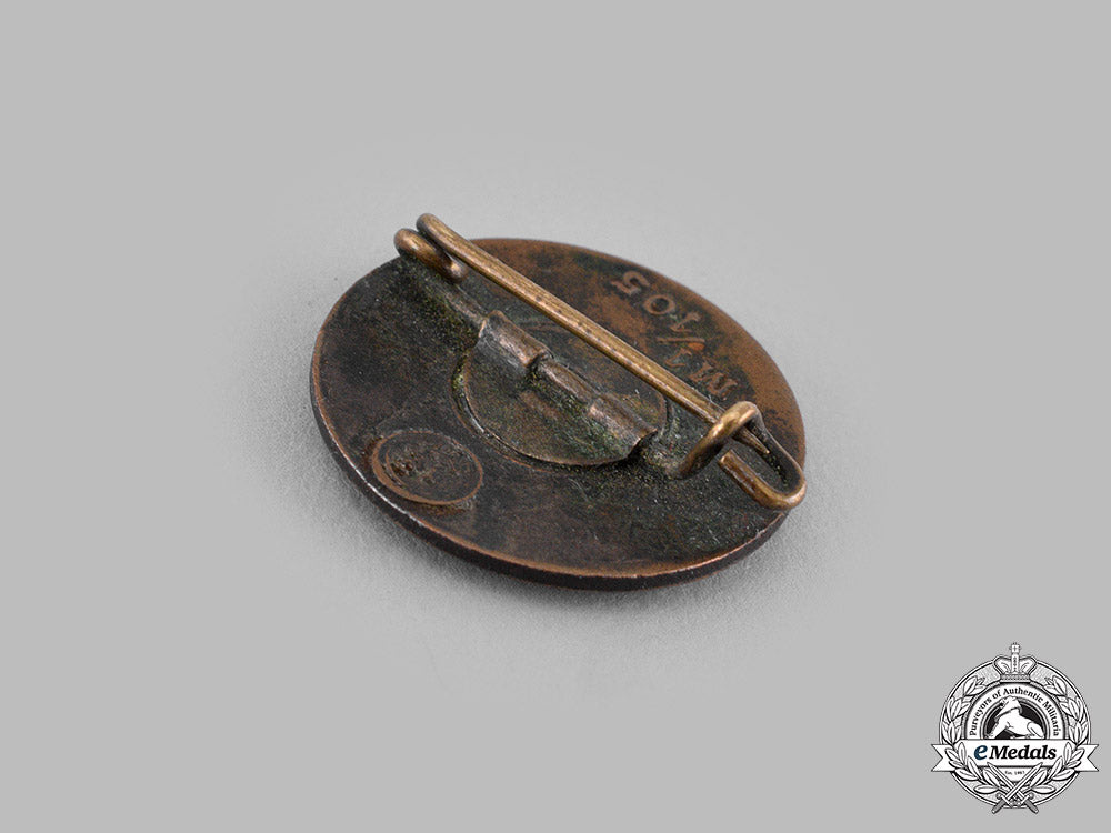 germany,_nsdap._a_membership_badge_by_hermann_aurich_m19_15253