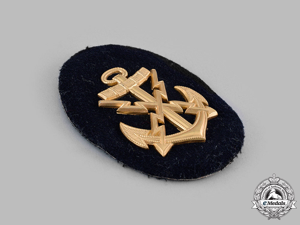 germany,_kriegsmarine._an_em/_nco_teletypist’s_specialist_insignia_m19_15285