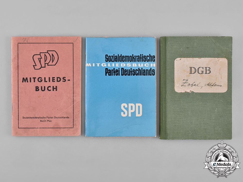 germany,_third_reich._a_collection_of_documents_to_gefreiter_alfons_zobel,_pow_m19_1533