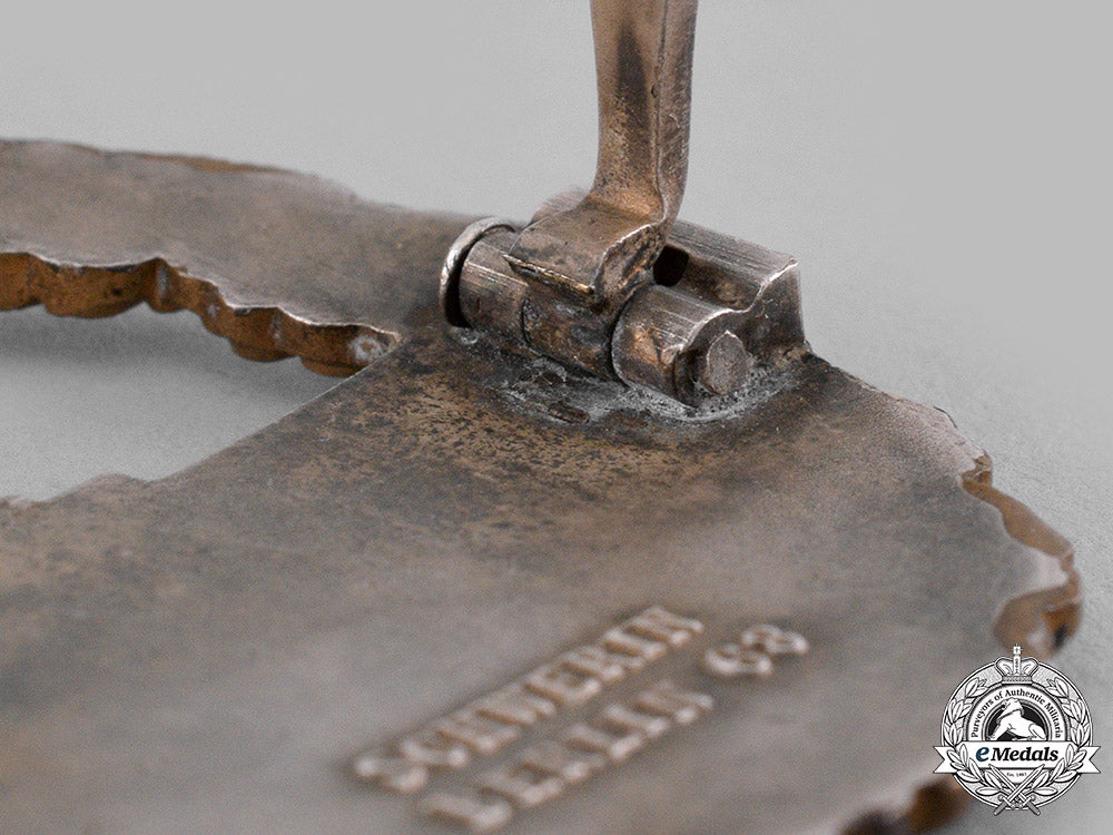 germany,_kriegsmarine._a_destroyer_war_badge,_by_schwerin_m19_15537