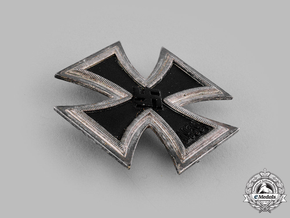 germany,_wehrmacht._a1939_iron_cross_i_class_by_wächtler&_lange_m19_15554_1