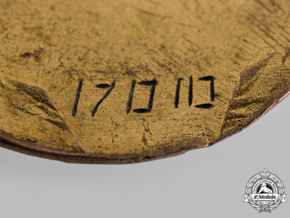 russia,_soviet_union._three_badges_m19_15802