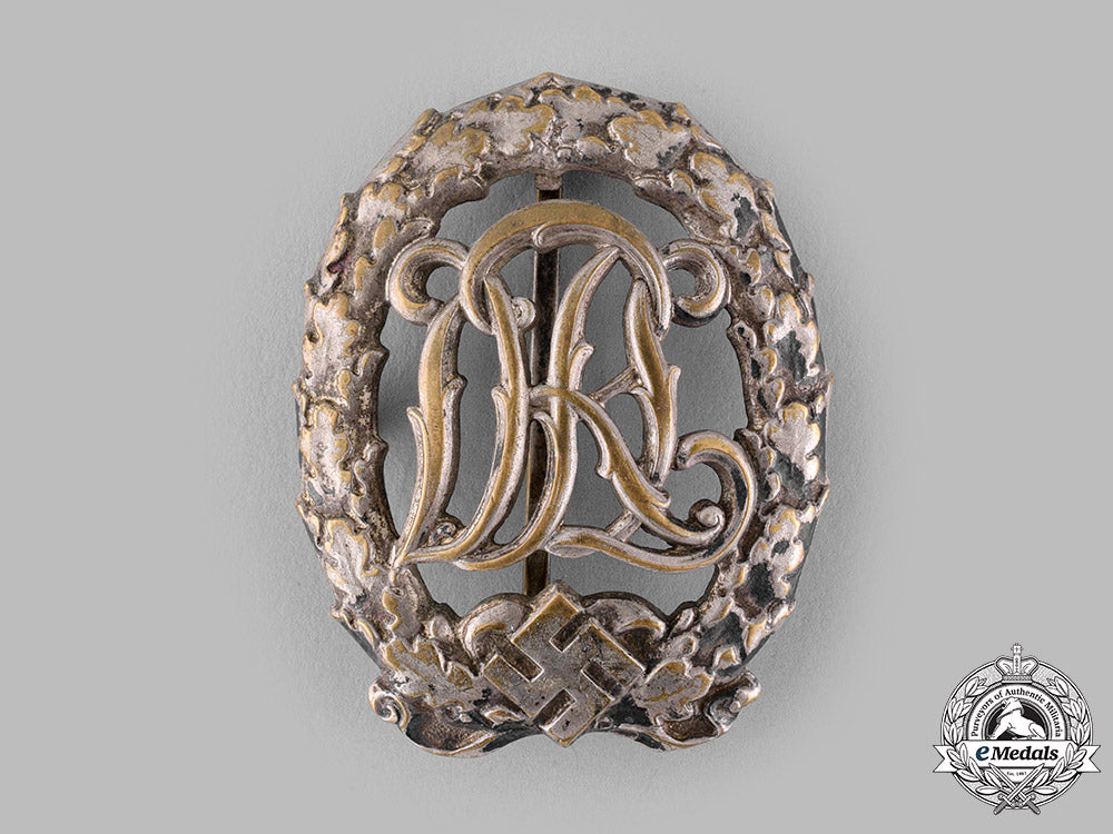 germany,_drl._a_sports_badge,_silver_grade,_by_hermann_wernstein_m19_15825