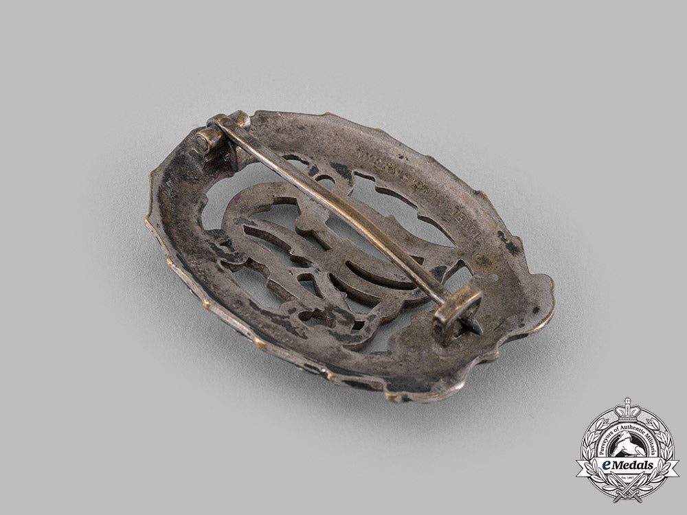 germany,_drl._a_sports_badge,_silver_grade,_by_hermann_wernstein_m19_15827