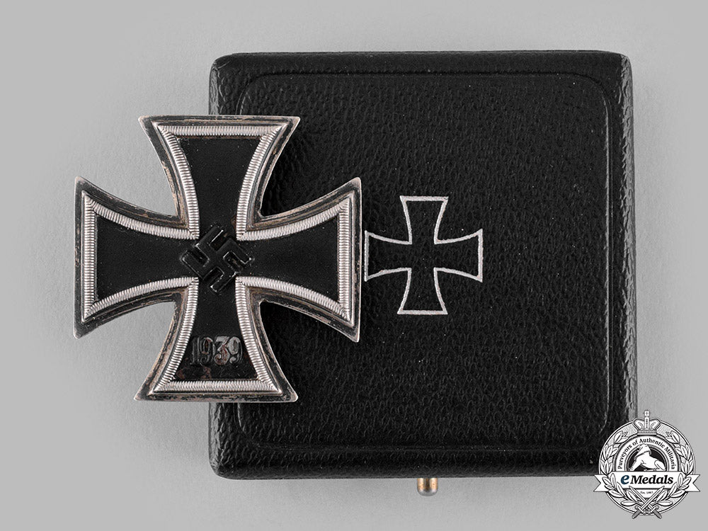 germany,_wehrmacht._a1939_iron_cross_i_class,_with_case,_by_c.f._zimmermann_m19_15860