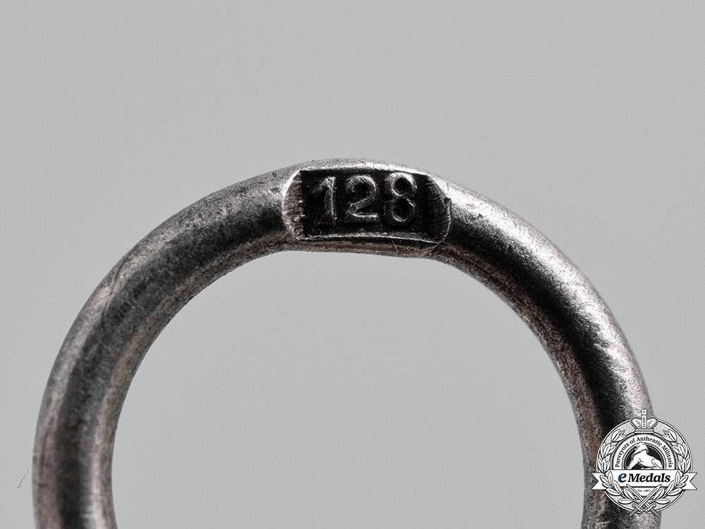 germany,_wehrmacht._a1939_iron_cross_ii_class_by_s._jablonski&_co._m19_15938