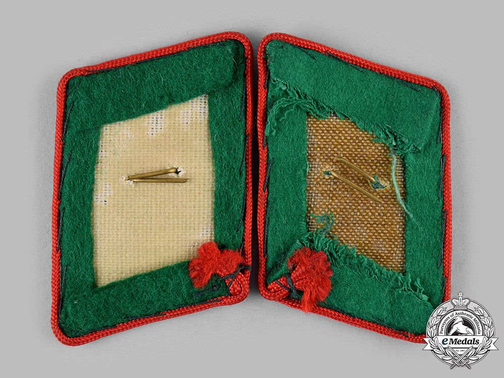 germany,_luftwaffe._a_set_of_attached_troops_flak/_artillery_flieger_collar_tabs_m19_16042