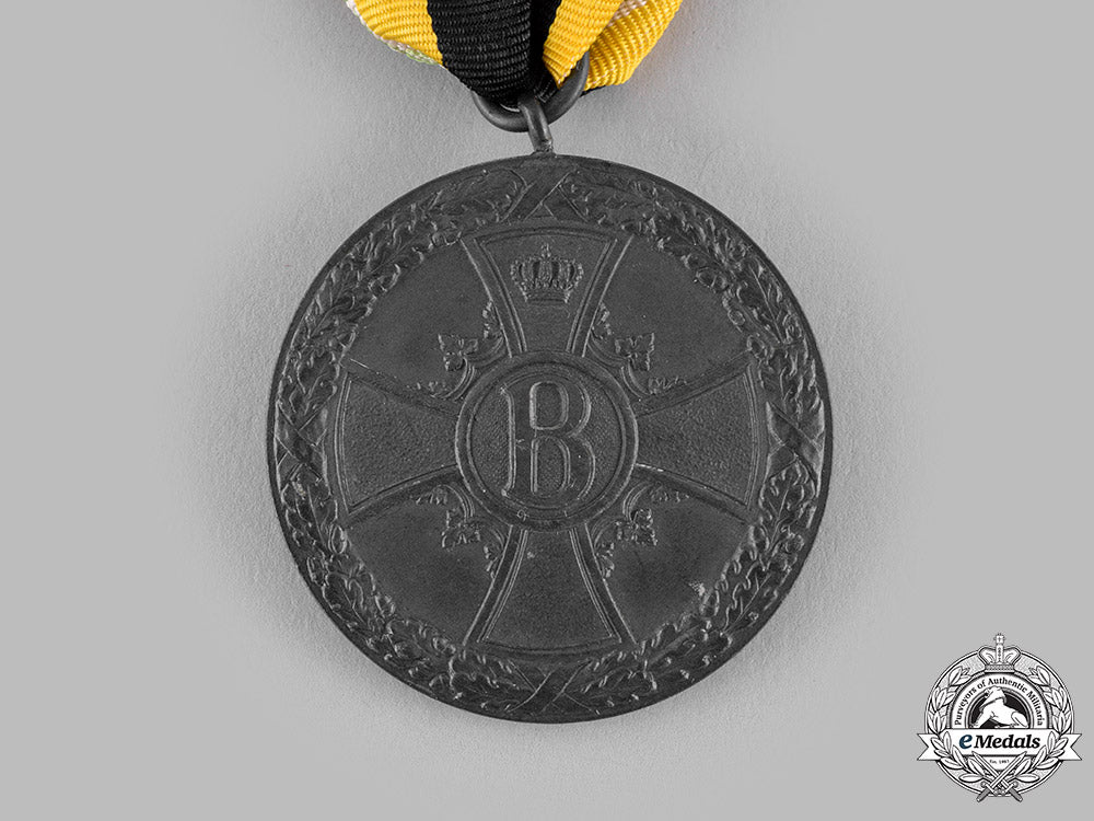 saxe-_meiningen,_duchy._a_medal_for_merit_in_war1915_m19_16323