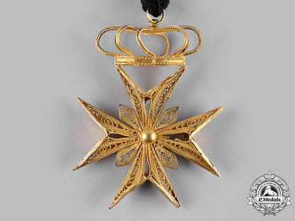 united_kingdom._a_gold_filigree_maltese_cross,_c.1900_m19_16375