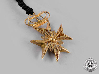 united_kingdom._a_gold_filigree_maltese_cross,_c.1900_m19_16376