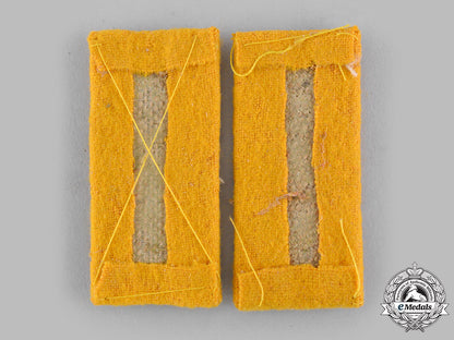 germany._heer._a_set_of_heer_reconnaissance_leutnant_rank_insignia_m19_16393_1