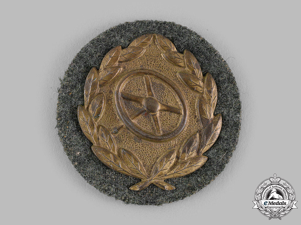 germany,_wehrmacht._a_driver_proficiency_badge,_bronze_grade_m19_16444