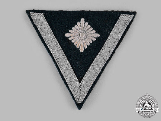 germany,_heer._a_heer_obergefreiter_rank_chevron_m19_16458