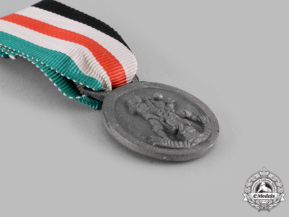 italy,_kingdom._an_italian-_german_african_campaign_medal_by_lorioli_m19_16462