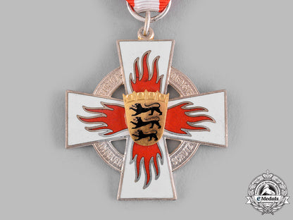 germany,_federal_republic._a_baden-_württemberg_state_fire_brigade_long_service_badge_m19_16879