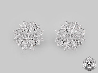 united_kingdom._a_spink-_made_order_of_st._john_cufflinks_in_gold&_diamonds_m19_16996_1_1