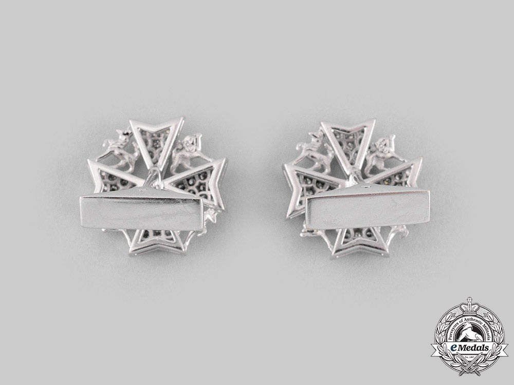 united_kingdom._a_spink-_made_order_of_st._john_cufflinks_in_gold&_diamonds_m19_16997_1_1