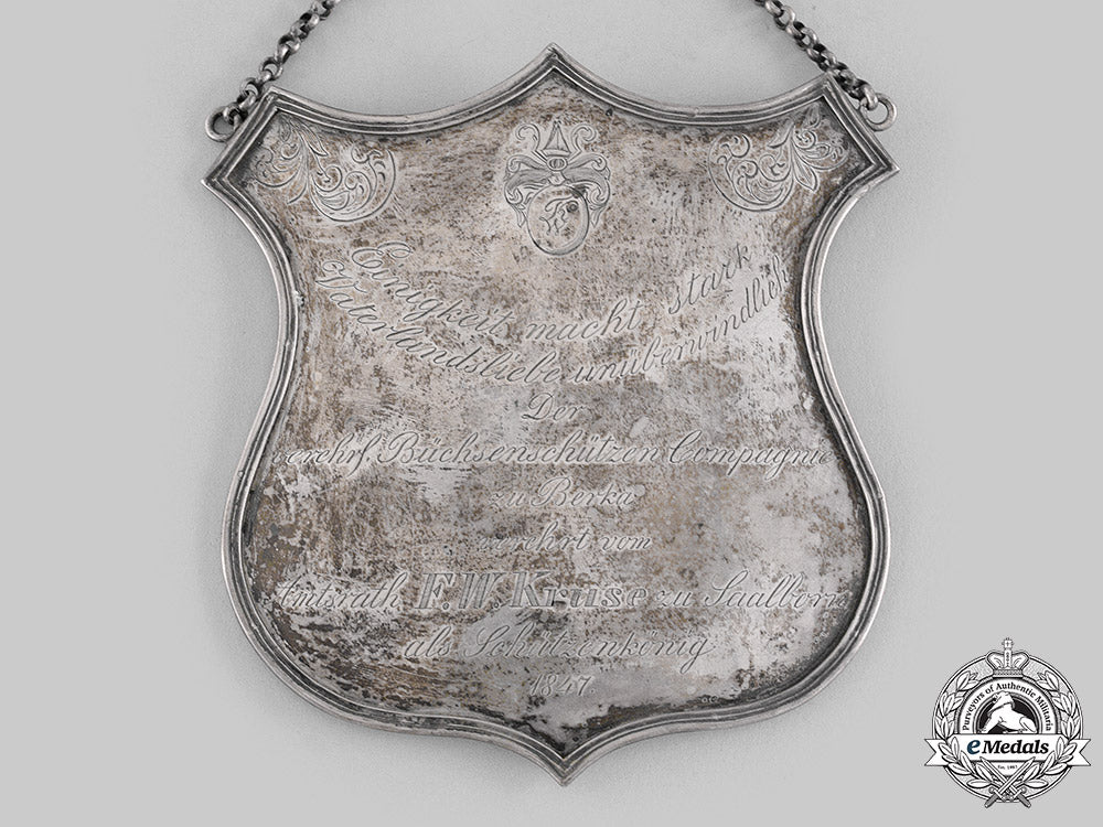 saxe-_weimar_and_eisenach,_duchy._an1847_berka_riflemen’s_honour_gorget_to_f.w._kruse_m19_17084_1_1_1