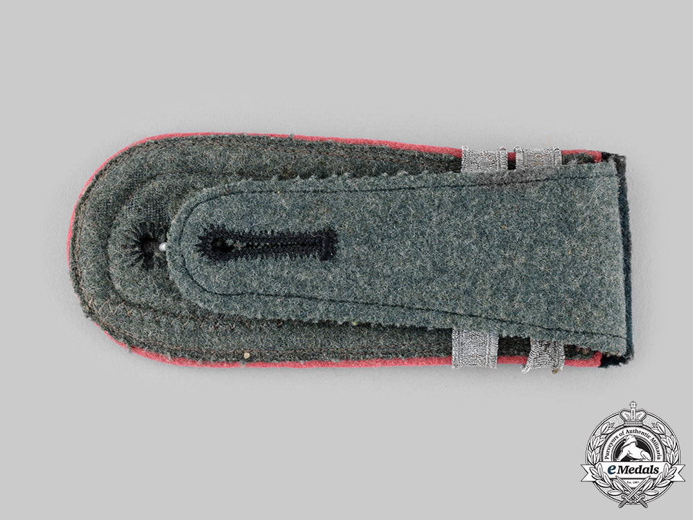 germany,_heer._a_fahnenjunker_shoulder_strap_m19_17273